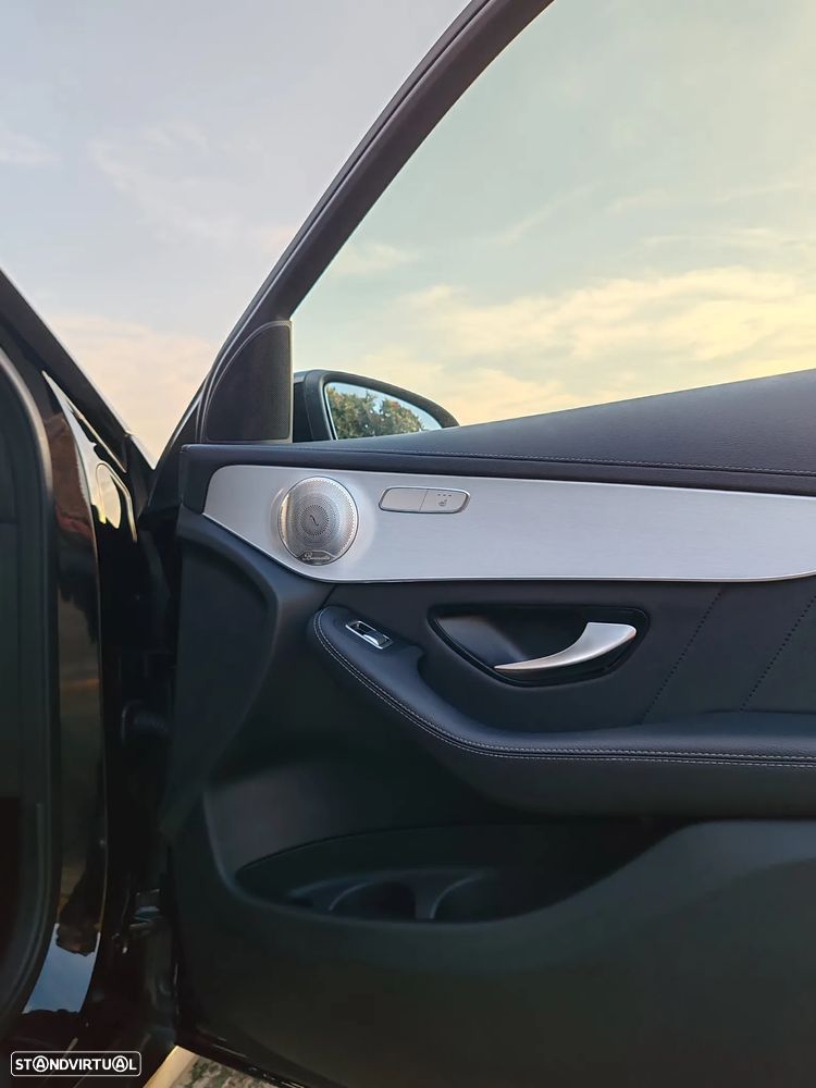 Mercedes-Benz GLC 300 de 4Matic - 12