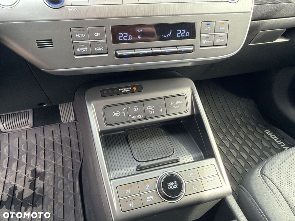Hyundai Kona - 24