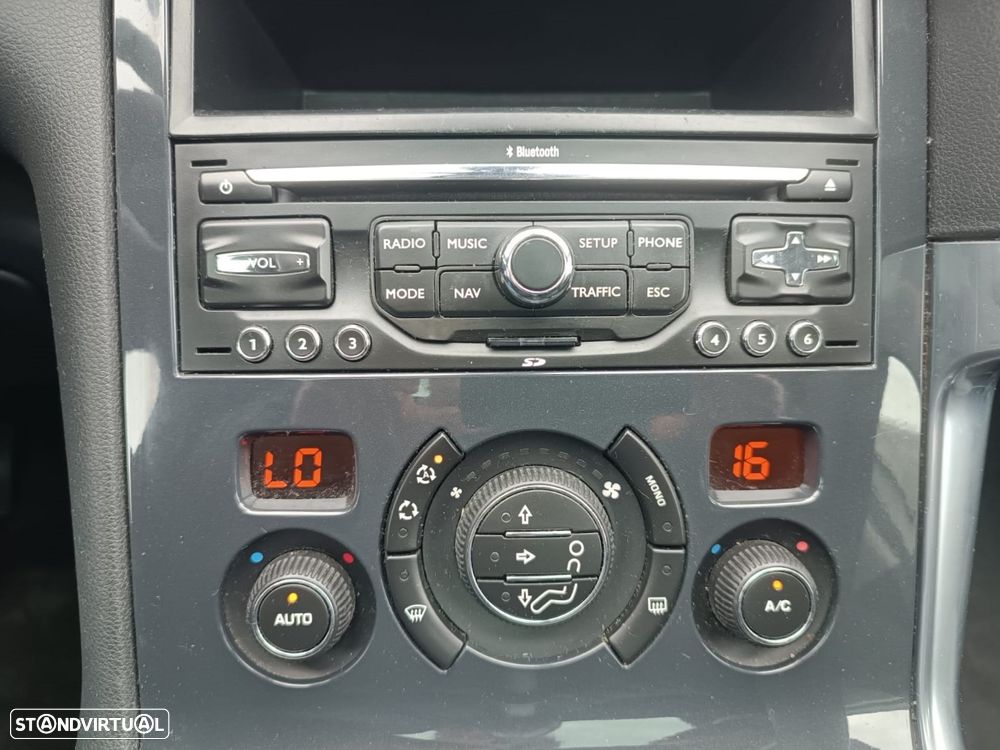 Peugeot 3008 1.6 HDi Sport - 21