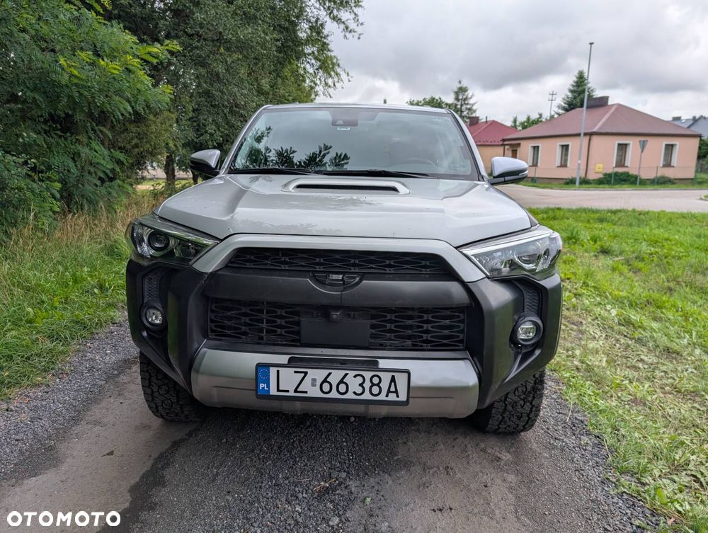 Toyota 4-Runner - 21