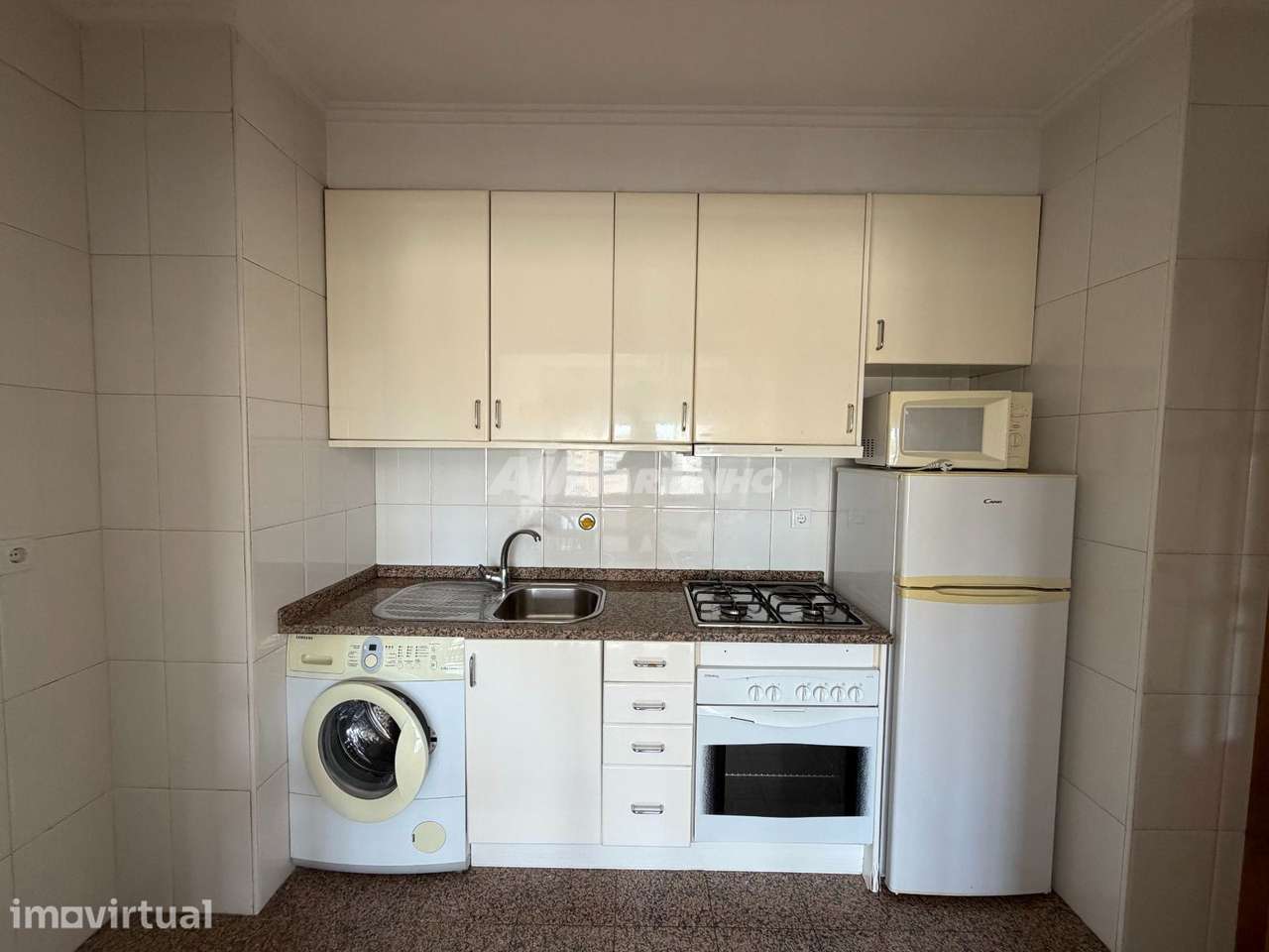 T1 - EDIFICIO GALIZIA - Grande imagem: 4/12