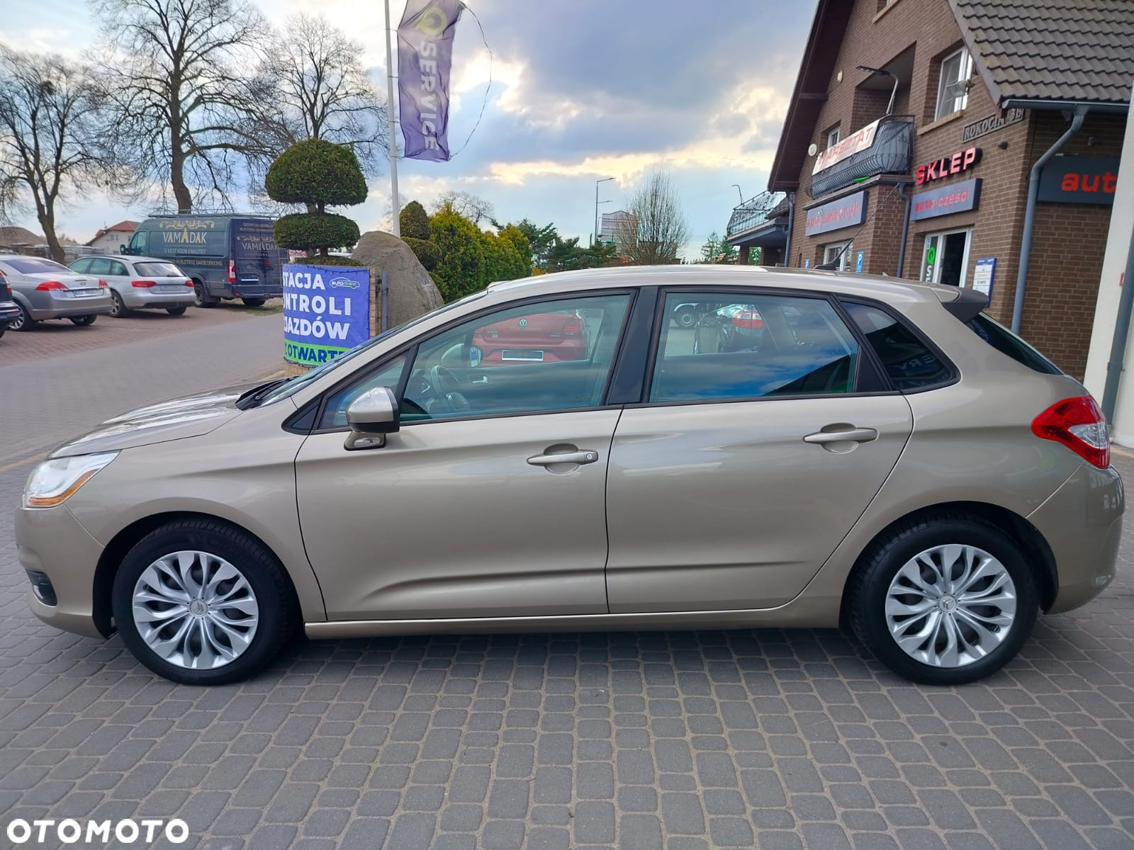 Citroën C4 1.4 VTi Attraction - 8