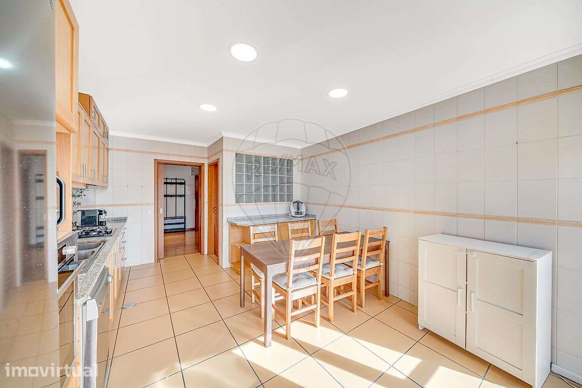 Apartamento T4 para venda - Grande imagem: 5/27