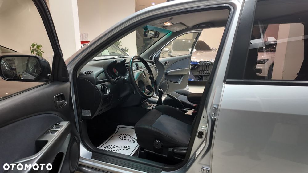 Mitsubishi Outlander 2.0 Comfort - 23