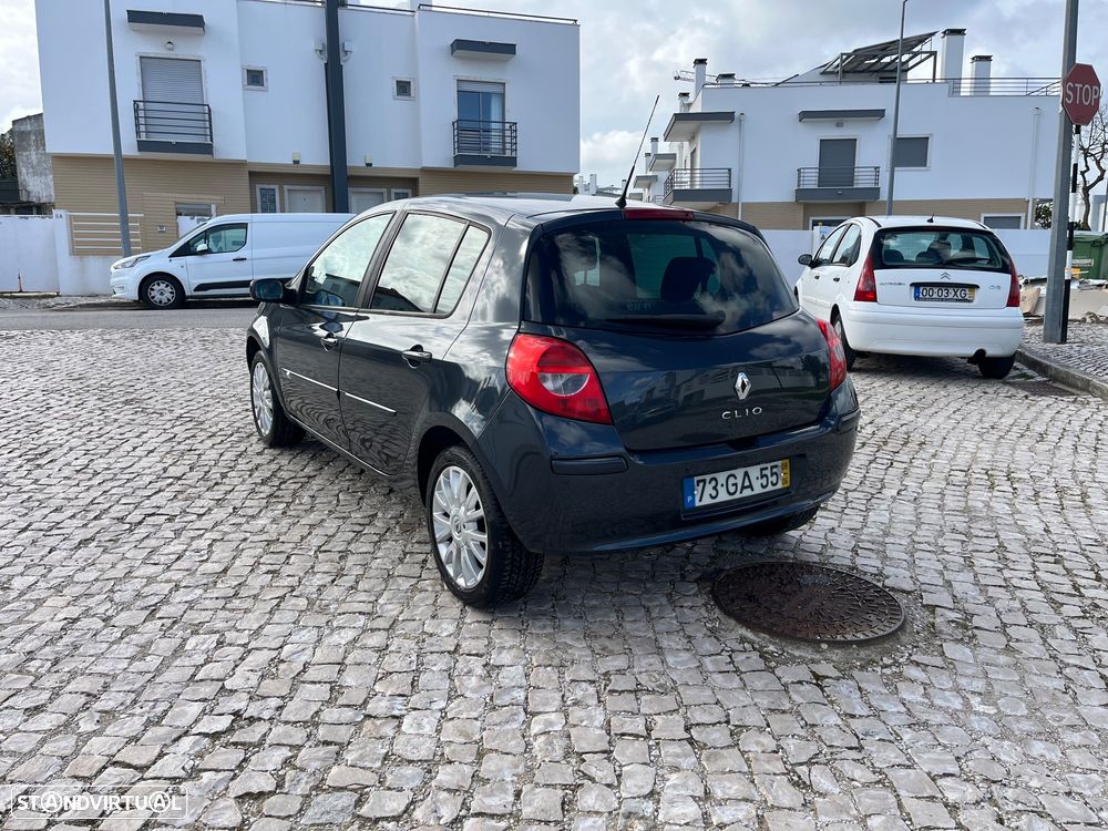 Renault Clio 1.2 16V Dynamique - 7