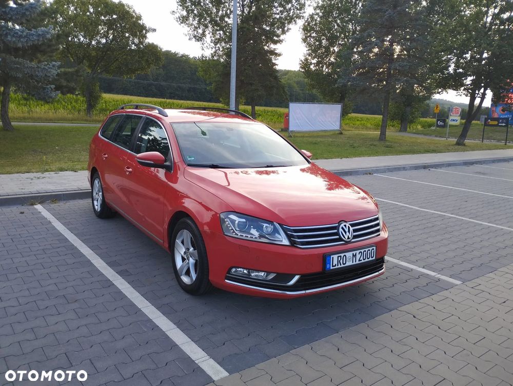 Volkswagen Passat 2.0 Blue TDI SCR Comfortline - 14