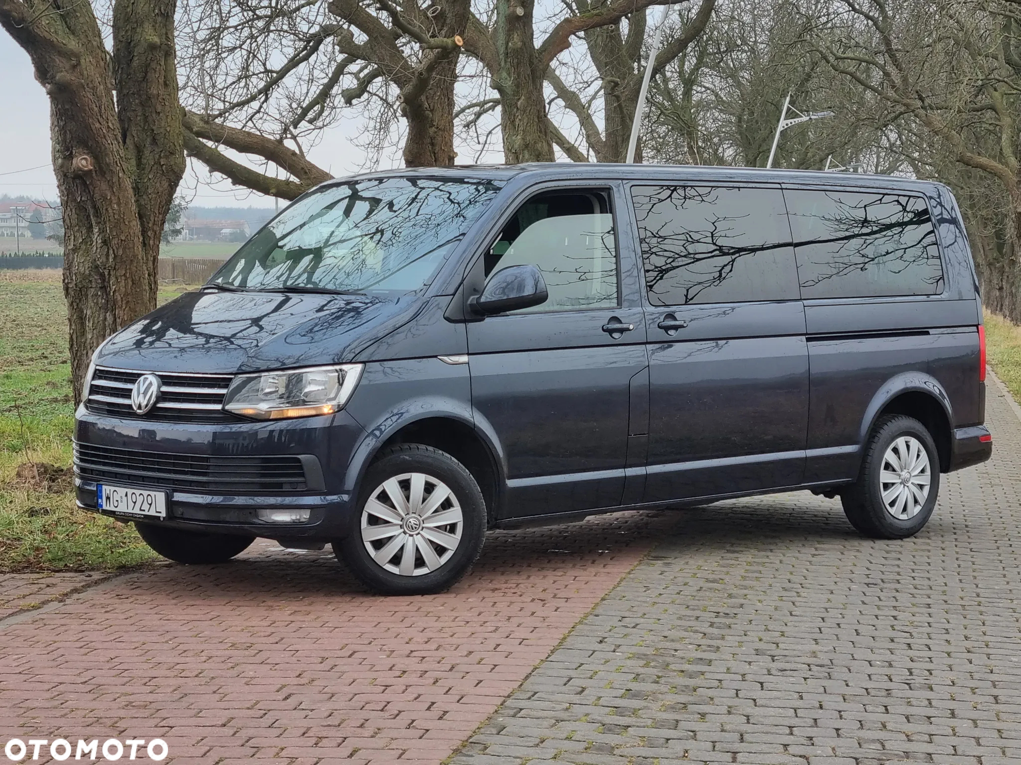 Volkswagen Caravelle 2.0 TDI L2 Highline - 20