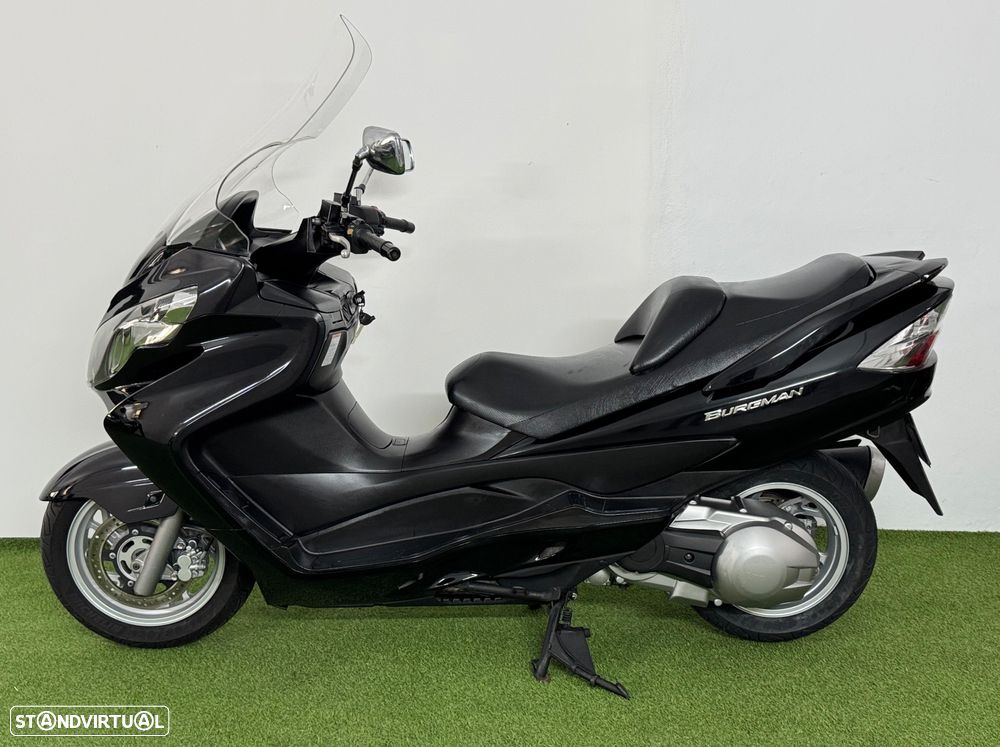 Suzuki Burgman 400 - 9