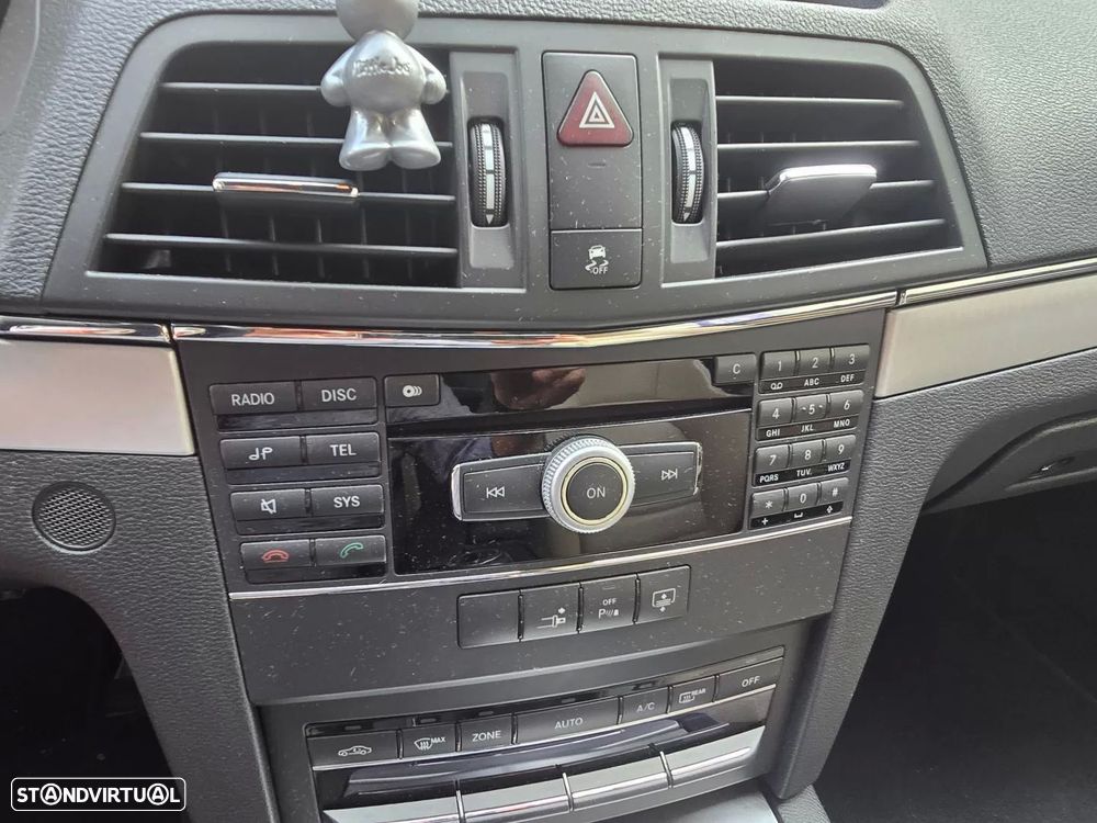 Mercedes-Benz E 250 CDi Avantgarde BlueEfficiency - 16