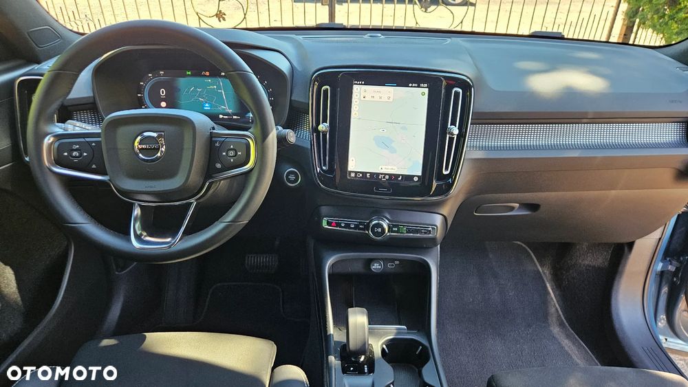 Volvo XC 40 B3 Core - 15