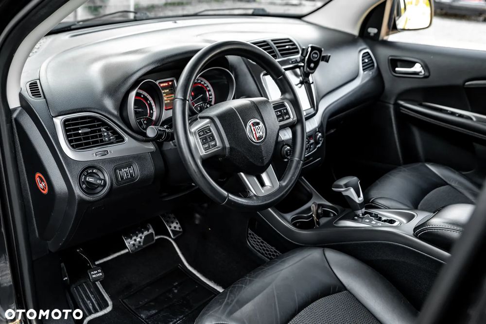 Fiat Freemont 2.0 Multijet 16V DPF Automatik Allrad Lounge - 17