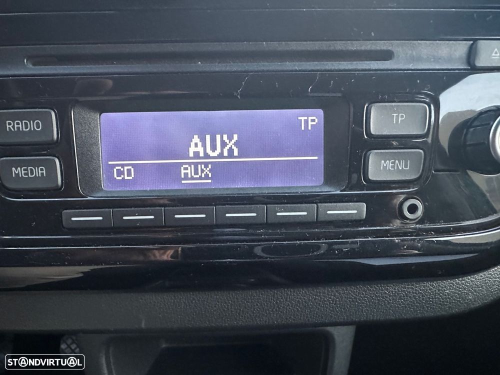 VW Up! 1.0 BlueMotion Move - 17