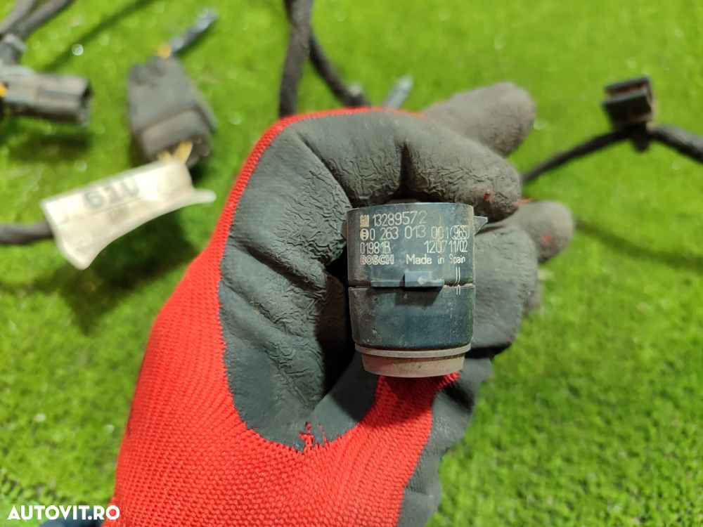 SENZORI PARCARE SPATE OPEL ZAFIRA C 2013 2.0 DIESEL COD OEM 13295765 / 13289572 / 13302525 / MPV HATCHBACK 2011-2019 - 4