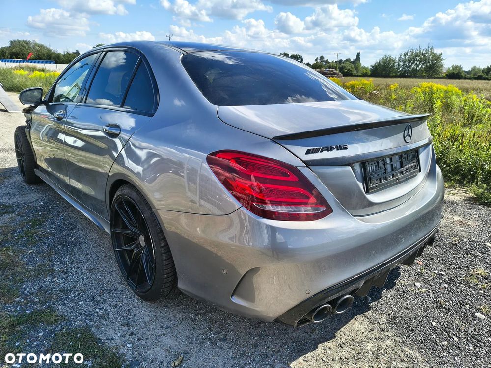 Mercedes-Benz Klasa C 450 AMG 4Matic 7G-TRONIC - 4