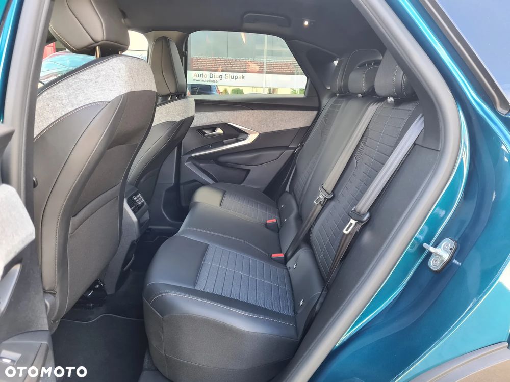 Peugeot 3008 1.2 PureTech mHEV Allure Pack S&S e-DCS6 - 15