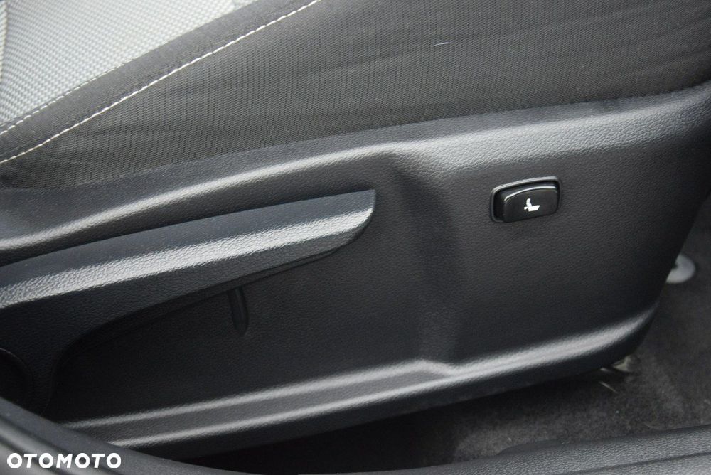 Kia Ceed 1.6 CRDi XL - 34