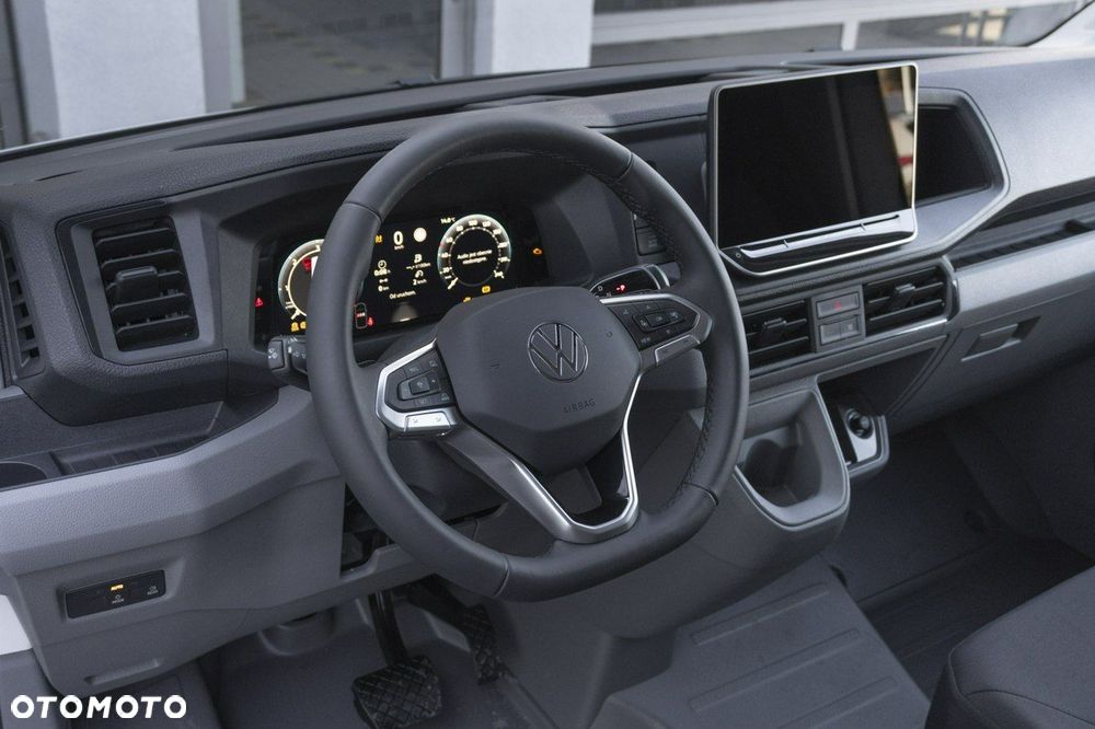 Volkswagen Crafter - 11