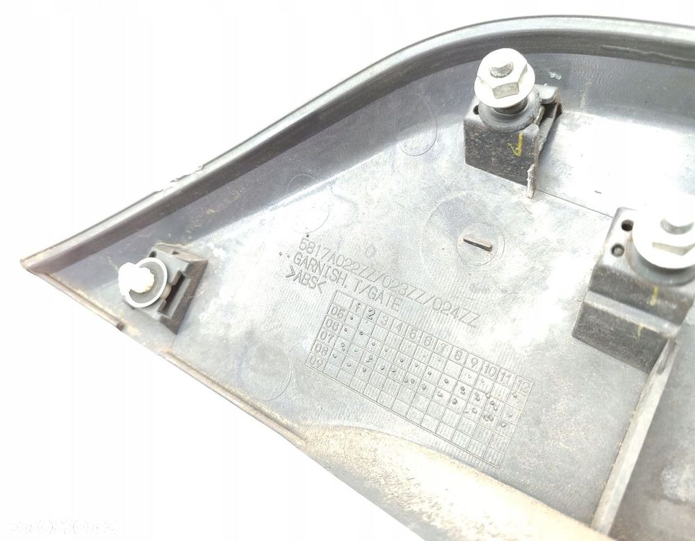 BLENDA KLAPY BAGAŻNIKA MITSUBISHI OUTLANDER II T65 T65A 5817A002ZZ - 5