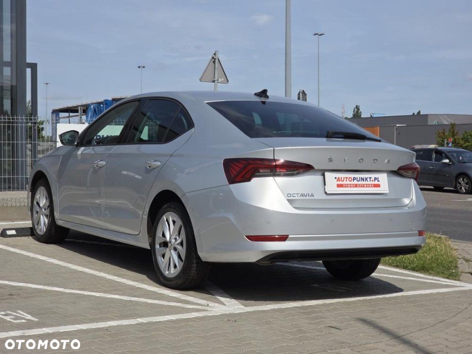 Skoda Octavia - 6