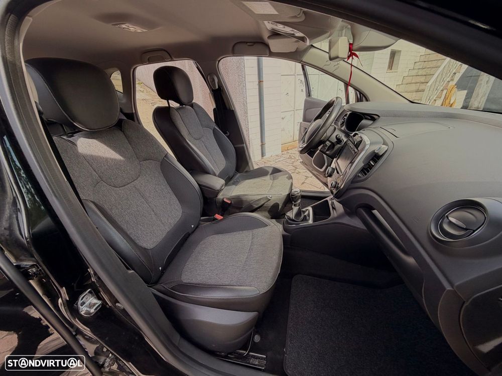 Renault Captur 1.2 TCe Exclusive - 18