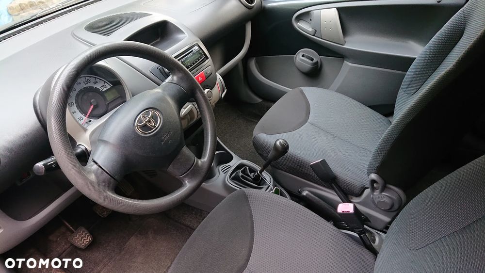 Toyota Aygo City - 7