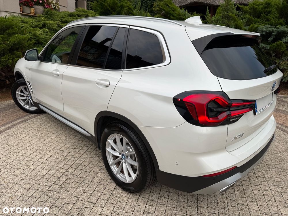 BMW X3 xDrive30e xLine - 22