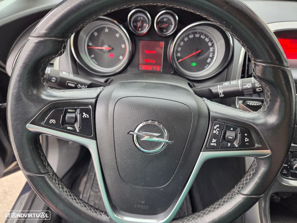 Opel Astra 1.7 CDTI Cosmo - 13