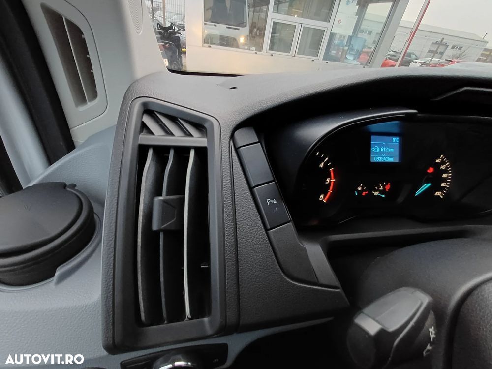 Ford Transit - 14