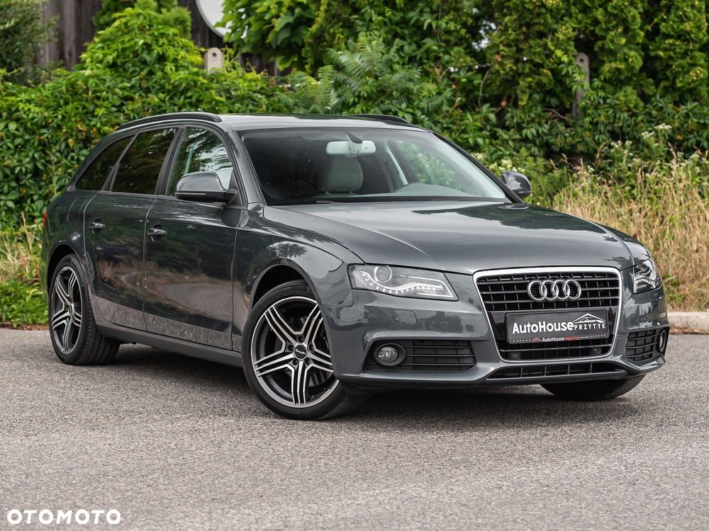 Audi A4 Avant 3.2 FSI quattro tiptronic Attraction - 1