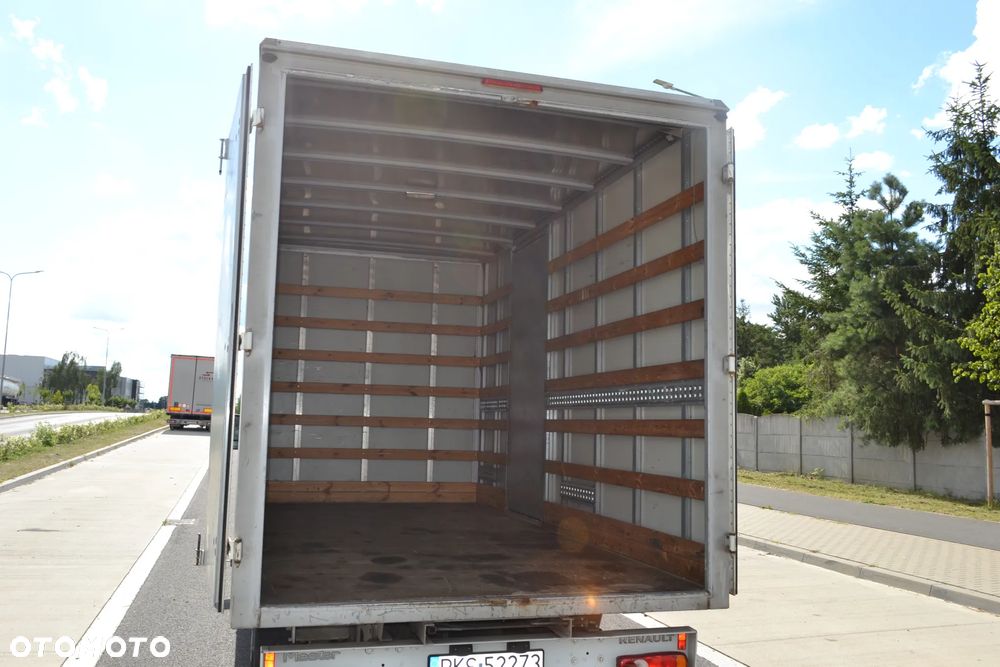 Renault Master - 32