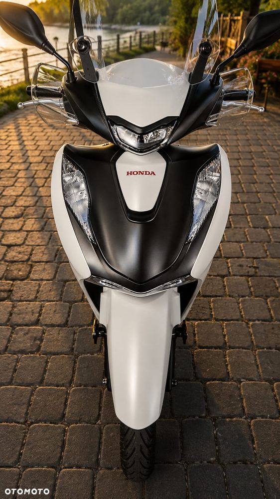 Honda SH - 4