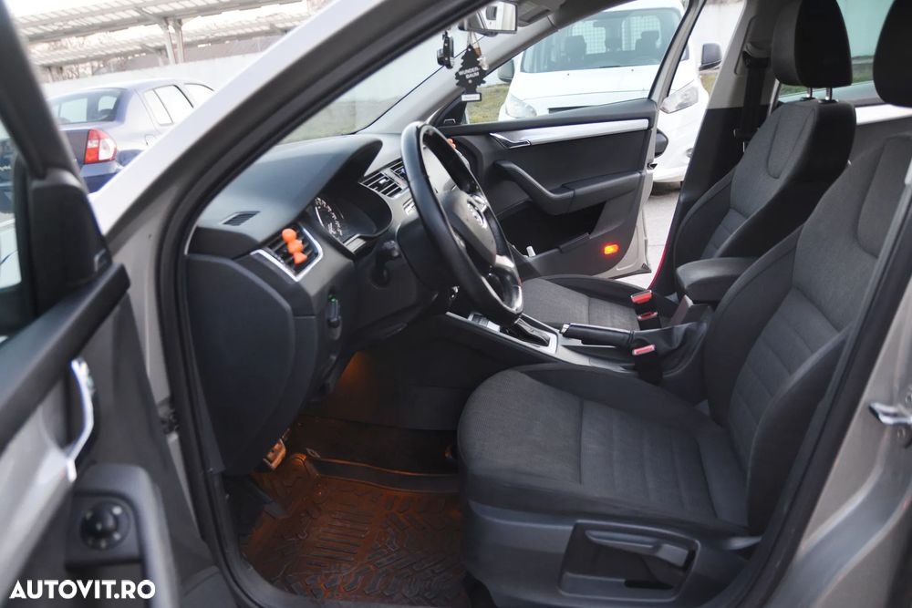 Skoda Octavia 1.6 TDI Green tec DSG Edition - 9