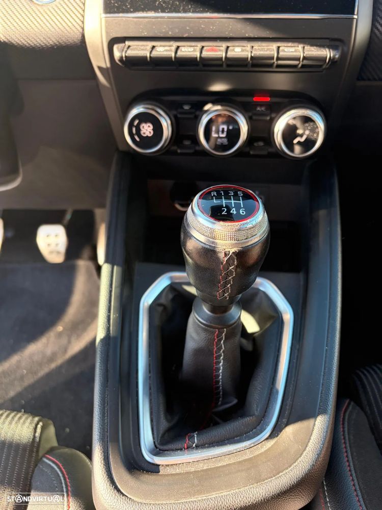 Renault Clio 1.5 Blue dCi RS Line - 10