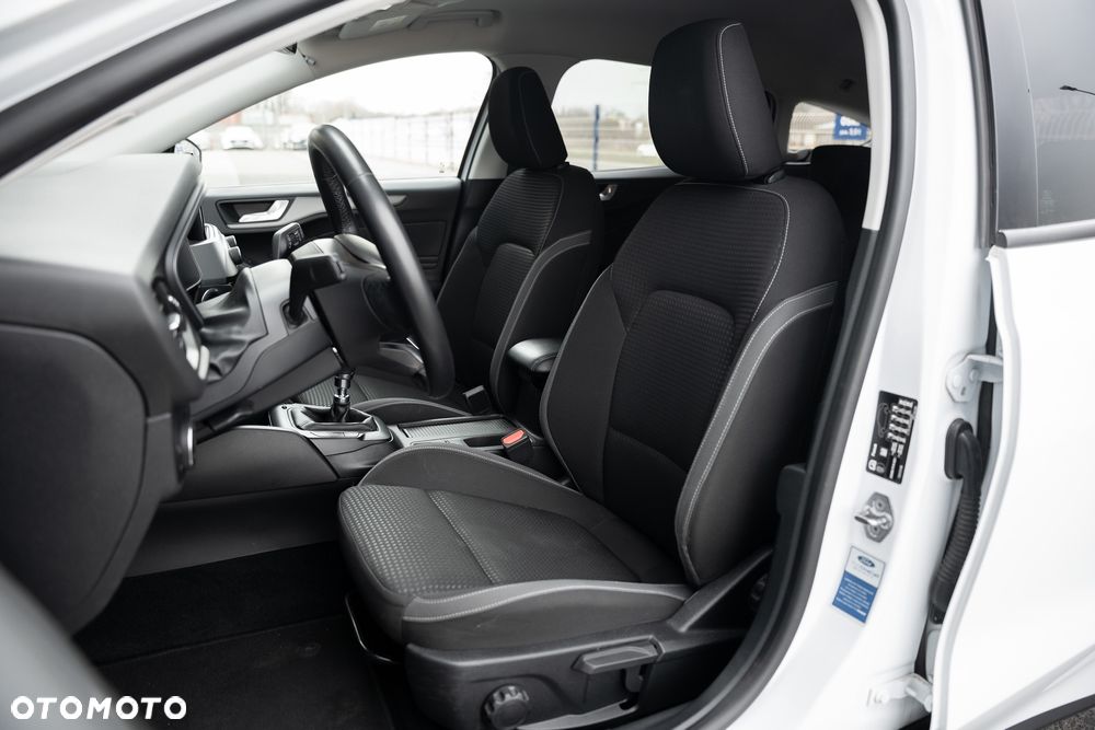 Ford Focus 1.5 EcoBlue STart-Stopp-System TITANIUM - 23