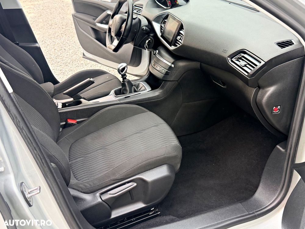 Peugeot 308 BlueHDi 120 Stop & Start Business-Line - 8