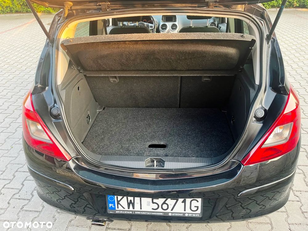 Opel Corsa 1.4 16V Silverline - 16