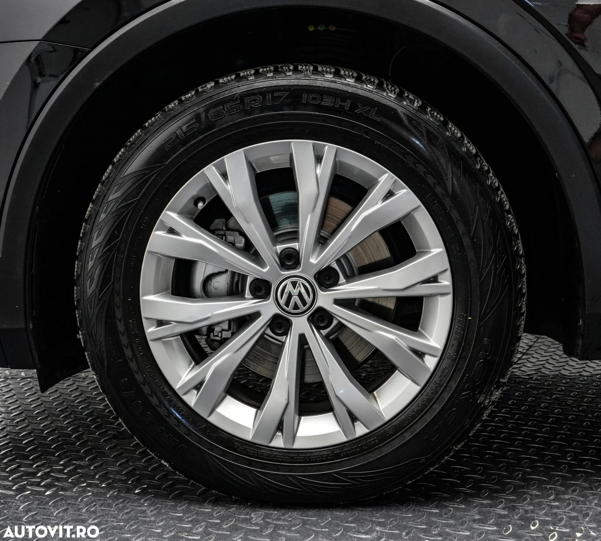 Volkswagen Tiguan 2.0 TDI DPF DSG Comfortline - 27