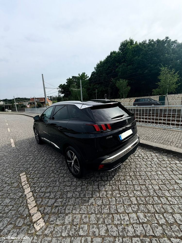 Peugeot 3008 1.5 BlueHDi Allure EAT8 - 11