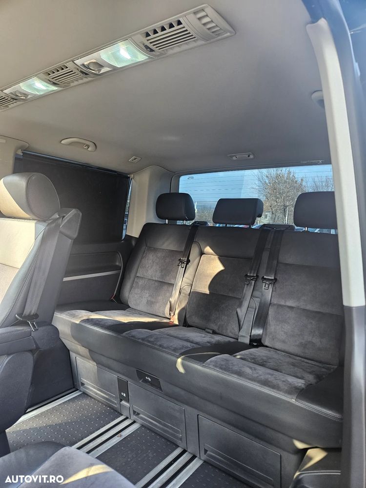 Volkswagen Multivan - 8