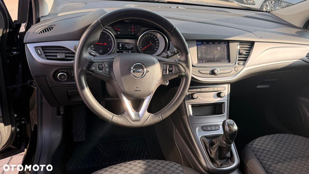 Opel Astra - 8