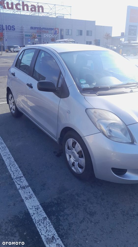 Toyota Yaris 1.3 Luna - 3