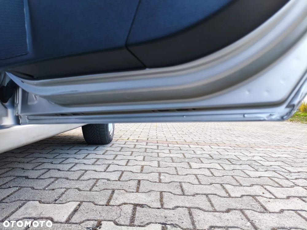 Opel Astra 1.9 CDTI DPF Automatik Cosmo - 10