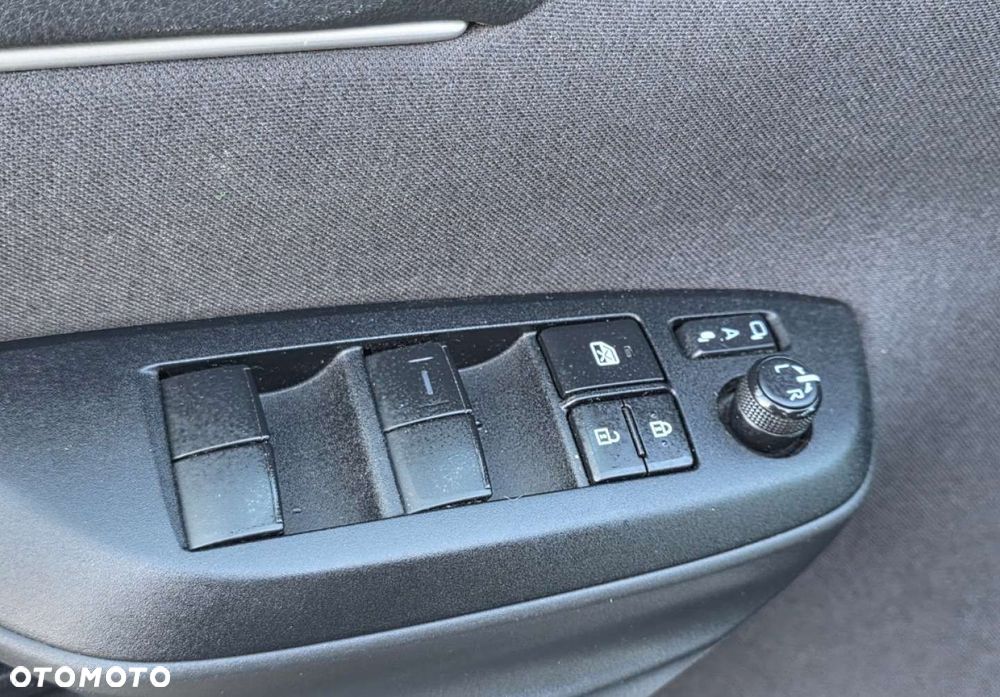 Toyota Yaris Cross - 13