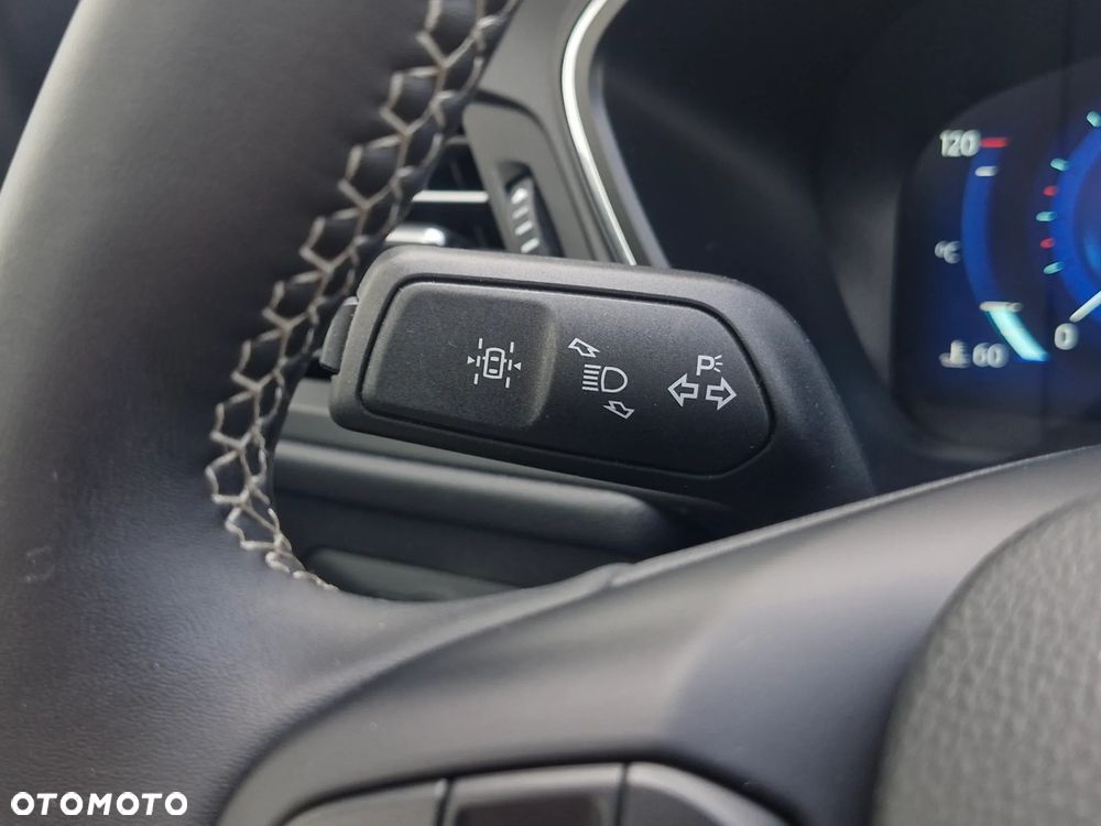 Ford Kuga 2.5 FHEV FWD Vignale - 24