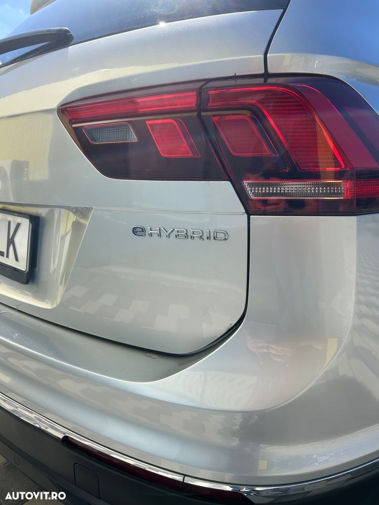 Volkswagen Tiguan - 8