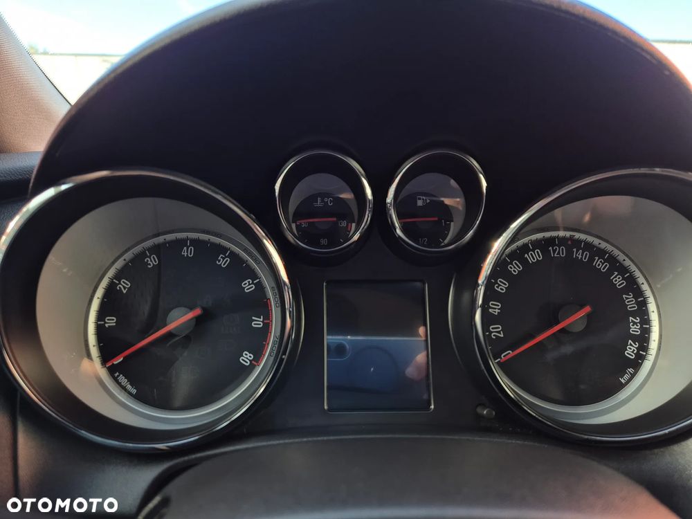 Opel Astra 1.4 T Cosmo - 9