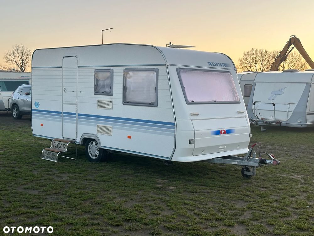 Adria ALTEA 430 DD z przedsionkiem Isabella. DMC tylko 900 kg !!! - 1