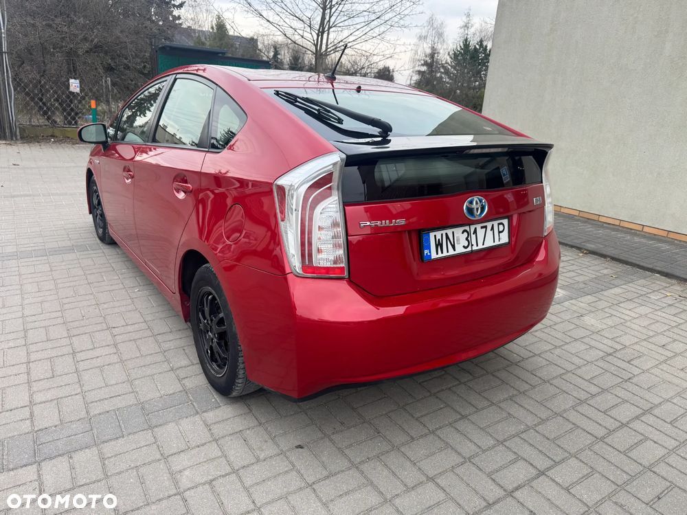 Toyota Prius - 4