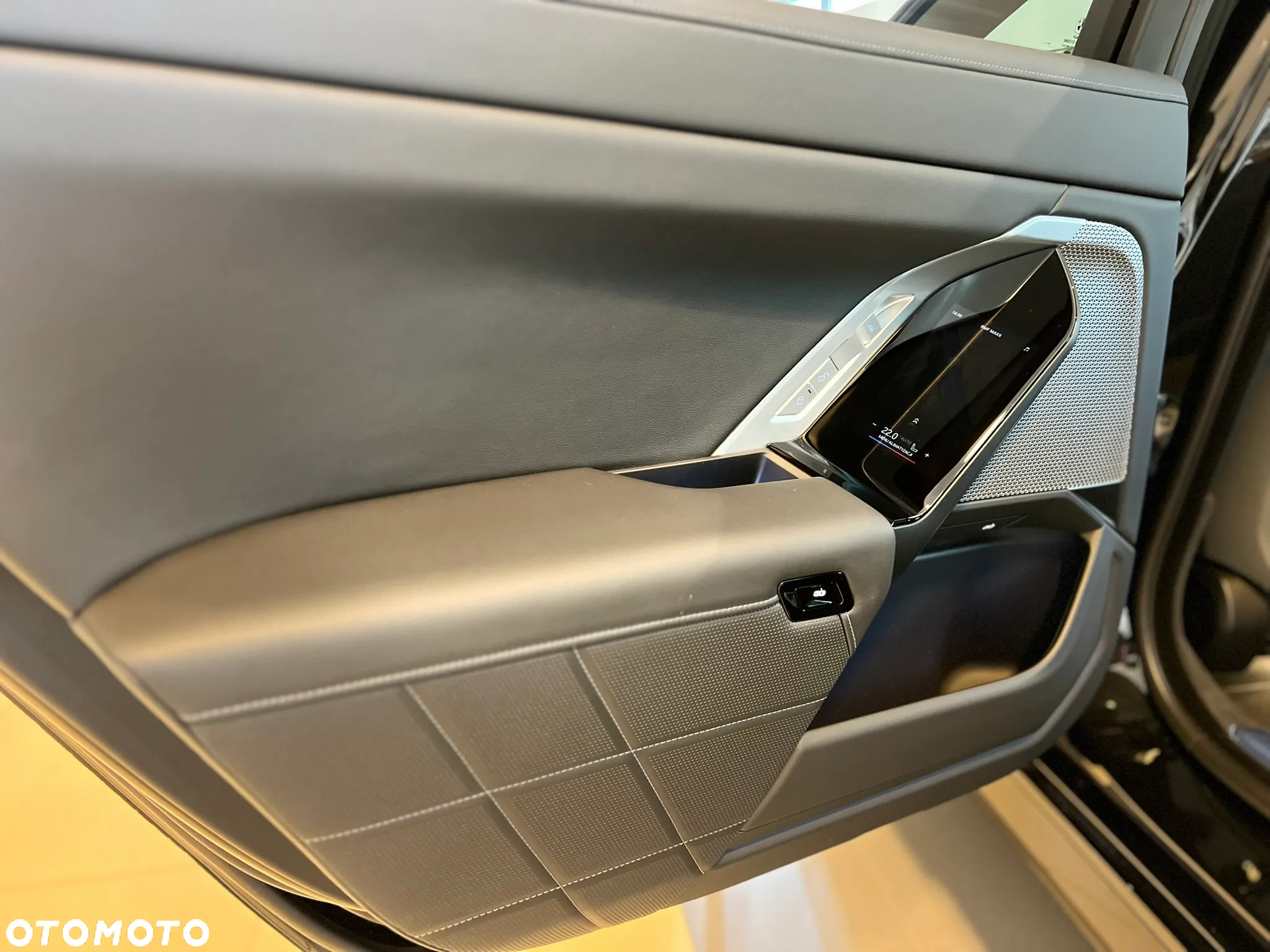 BMW Seria 7 - 21