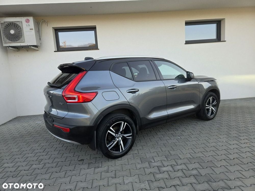 Volvo XC 40 - 19